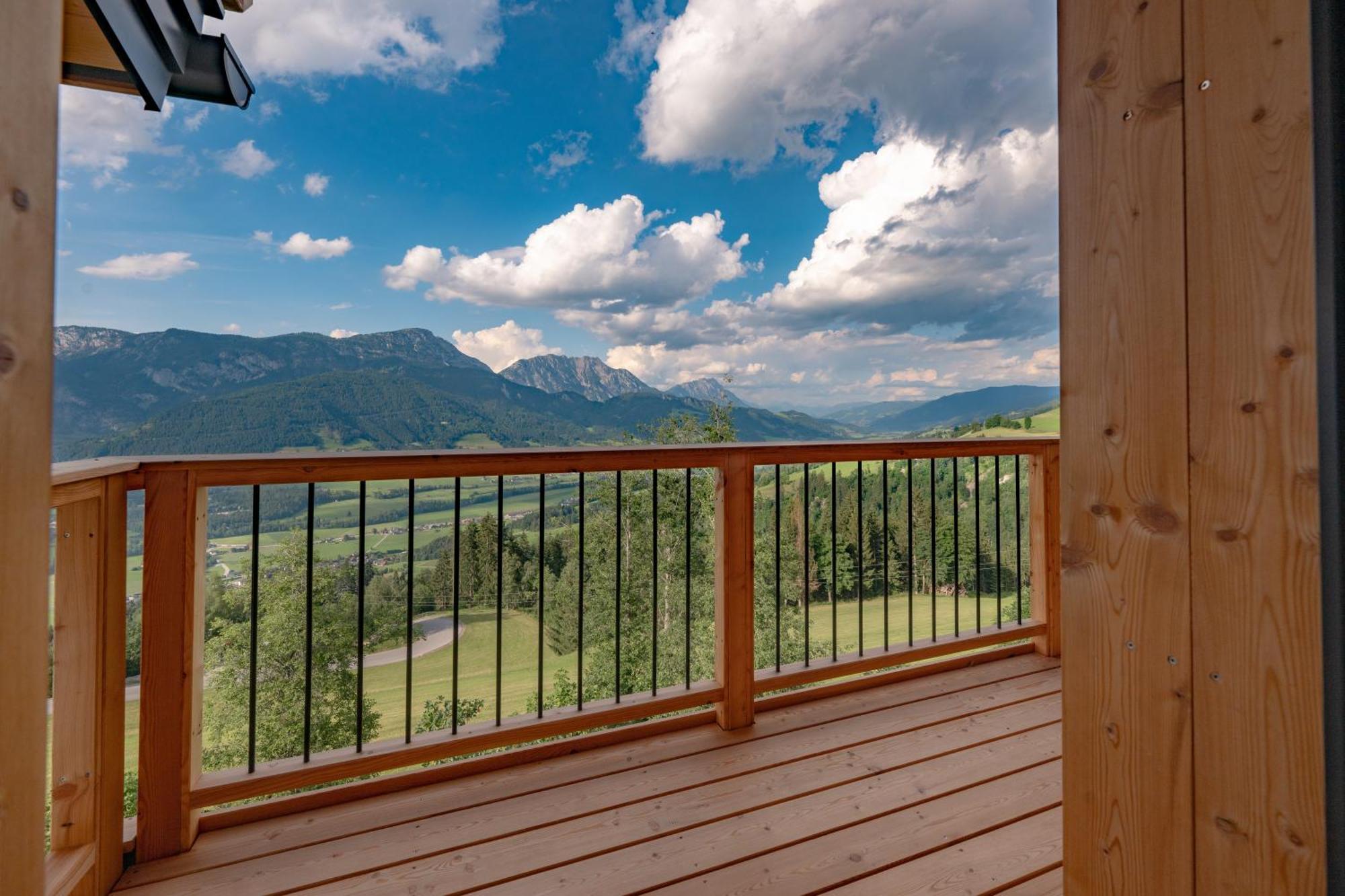 Hoeflehner Premium Gumpen Lodge Haus im Ennstal Extérieur photo